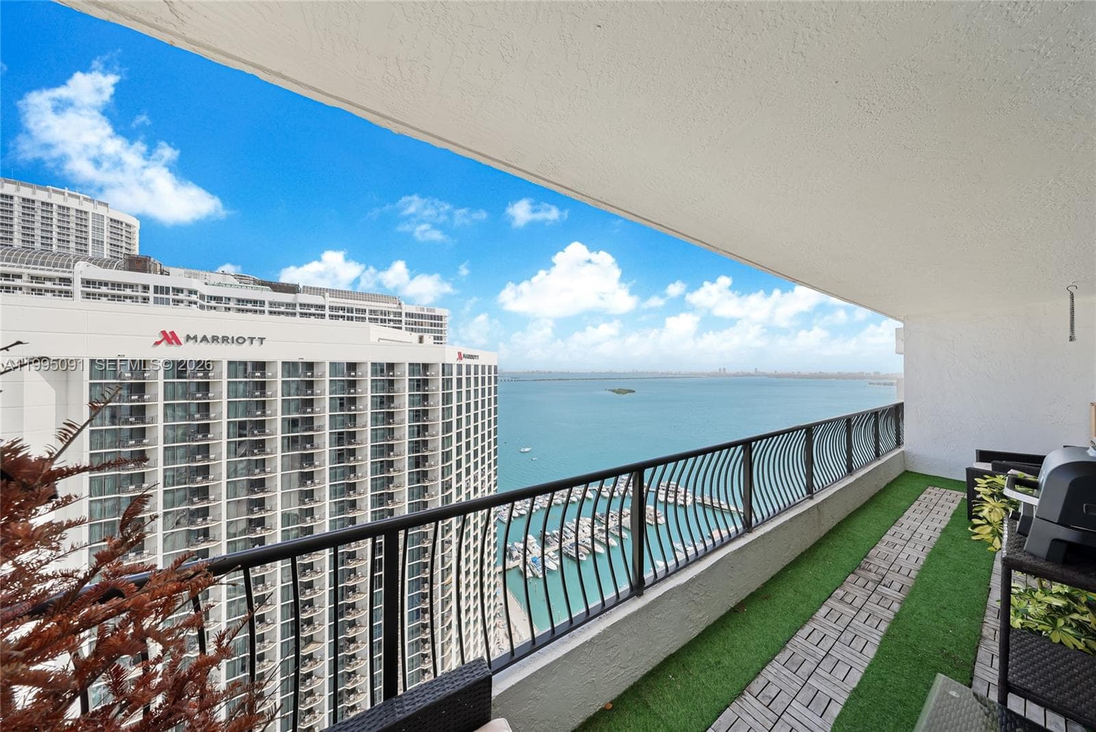 555 NE 15th St # 33G, Miami FL 33132 — 2