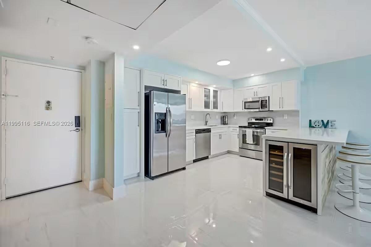 19370 Collins Ave # 1121, Sunny Isles Beach FL 33160 — 6