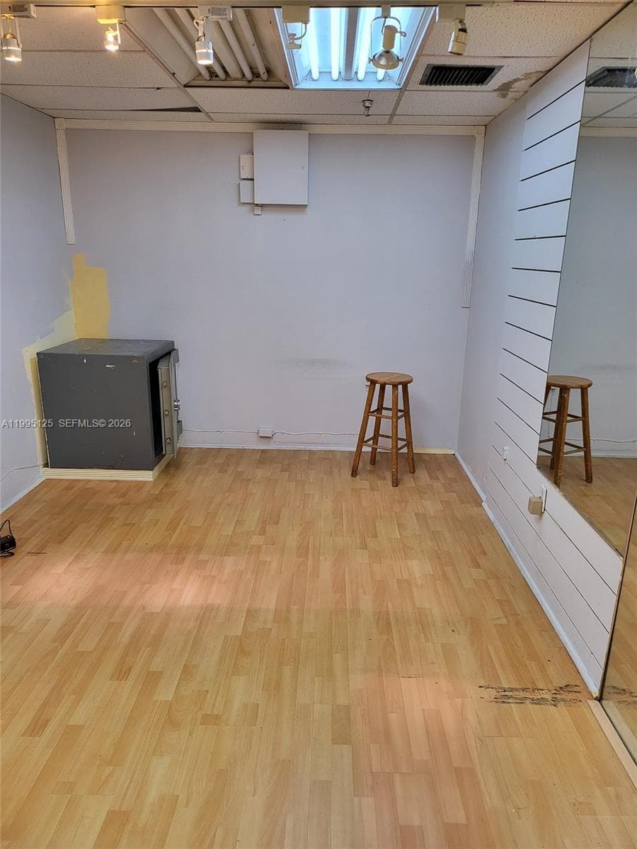 777 NW 72nd Ave # 2057, Miami FL 33126 — 3