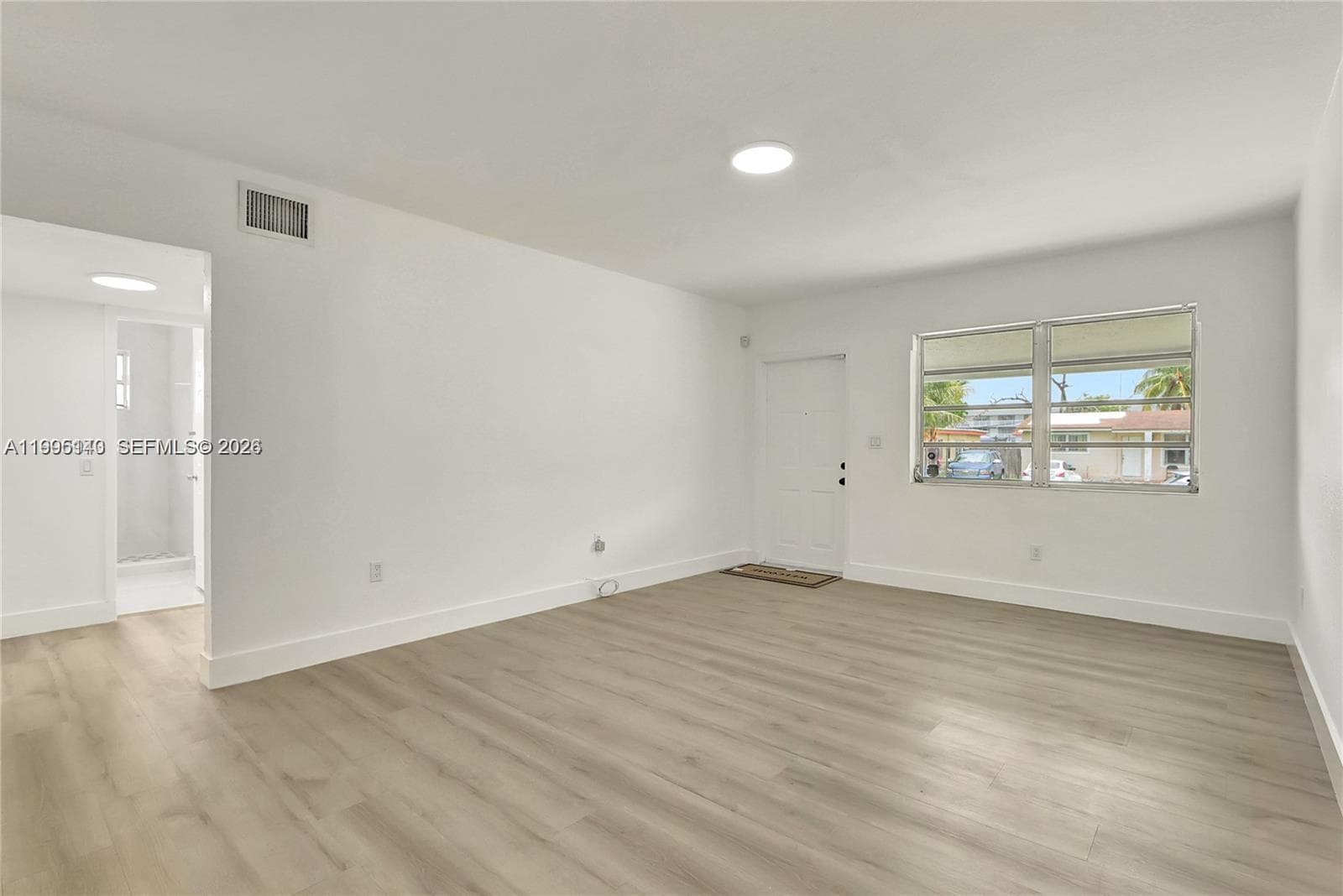 1340 NW 102nd St, Miami FL 33147 — 6