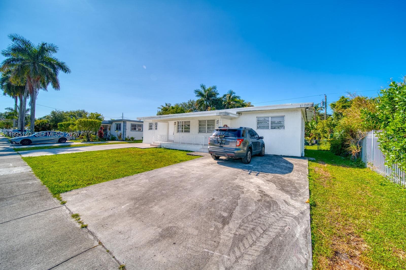 1340 NW 102nd St, Miami FL 33147 — 29