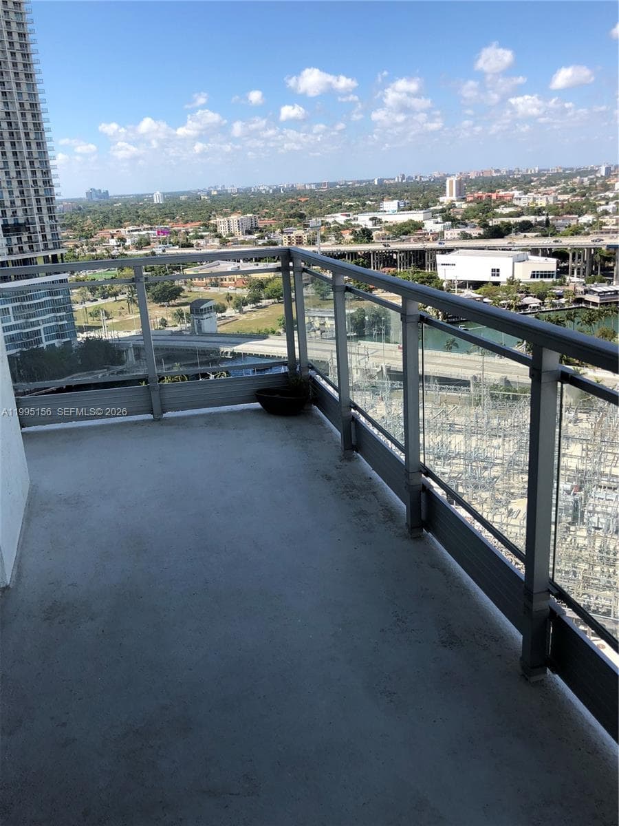 90 SW 3RD STREET # 2112, Miami FL 33130 — 3