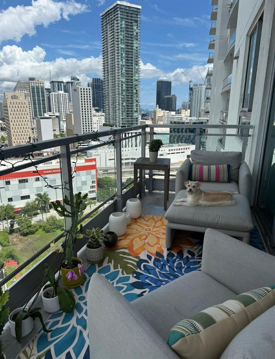 90 SW 3RD STREET # 2112, Miami FL 33130 — 1