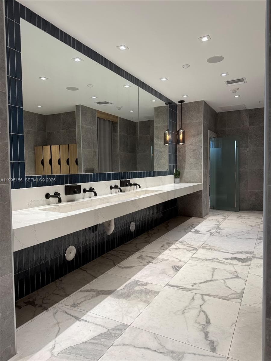 90 SW 3RD STREET # 2112, Miami FL 33130 — 28