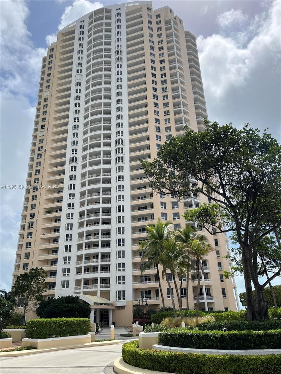 808 Brickell Key Dr # 2002, Miami FL 33131 — 5