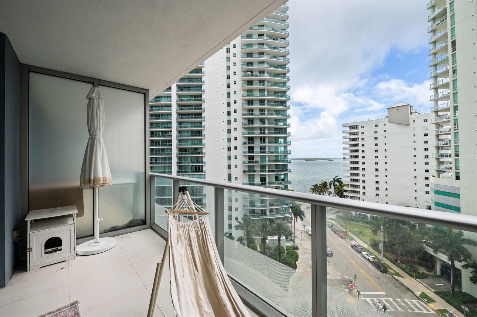 1300 Brickell Bay Drive # 1005, Miami FL 33131 — 10