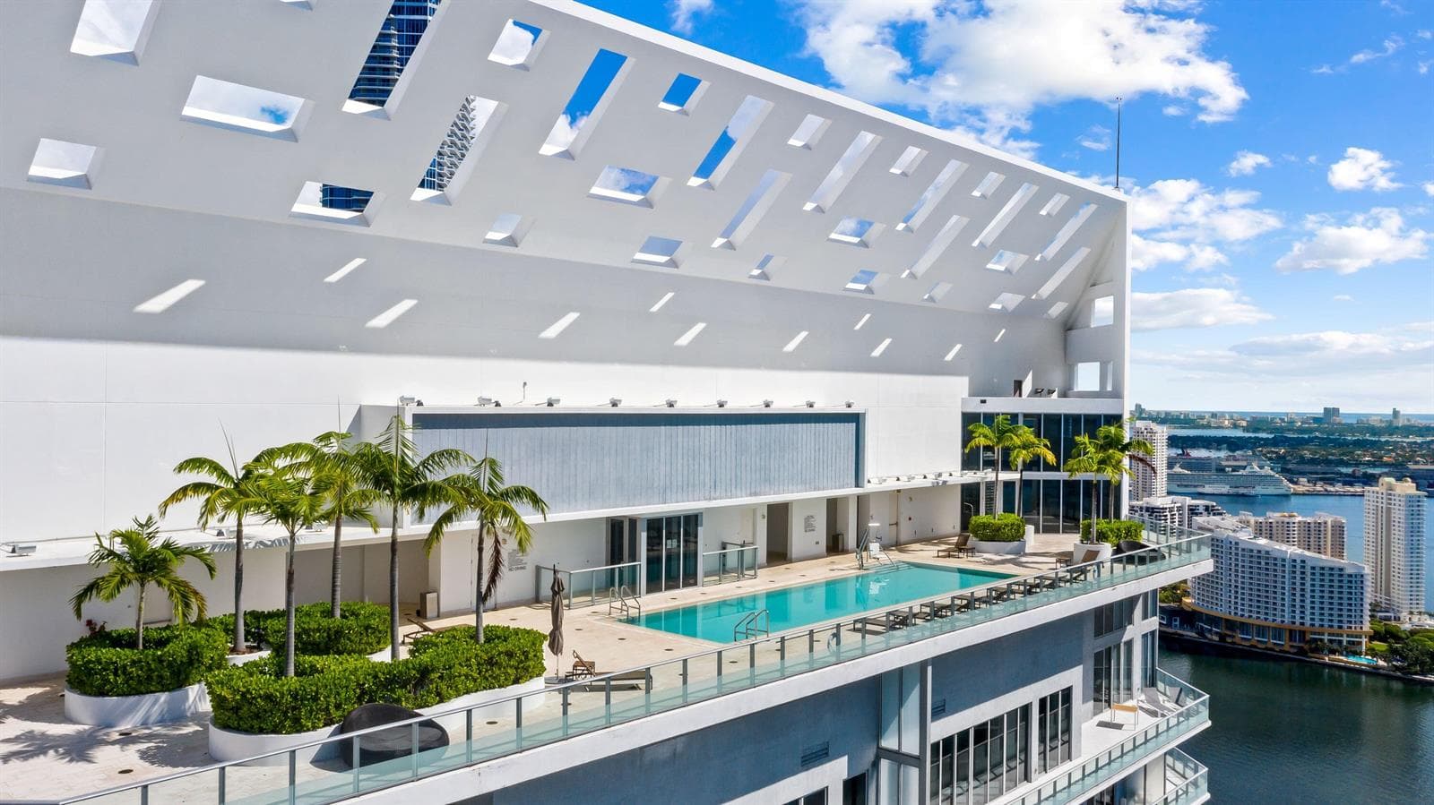1300 Brickell Bay Drive # 1005, Miami FL 33131 — 18