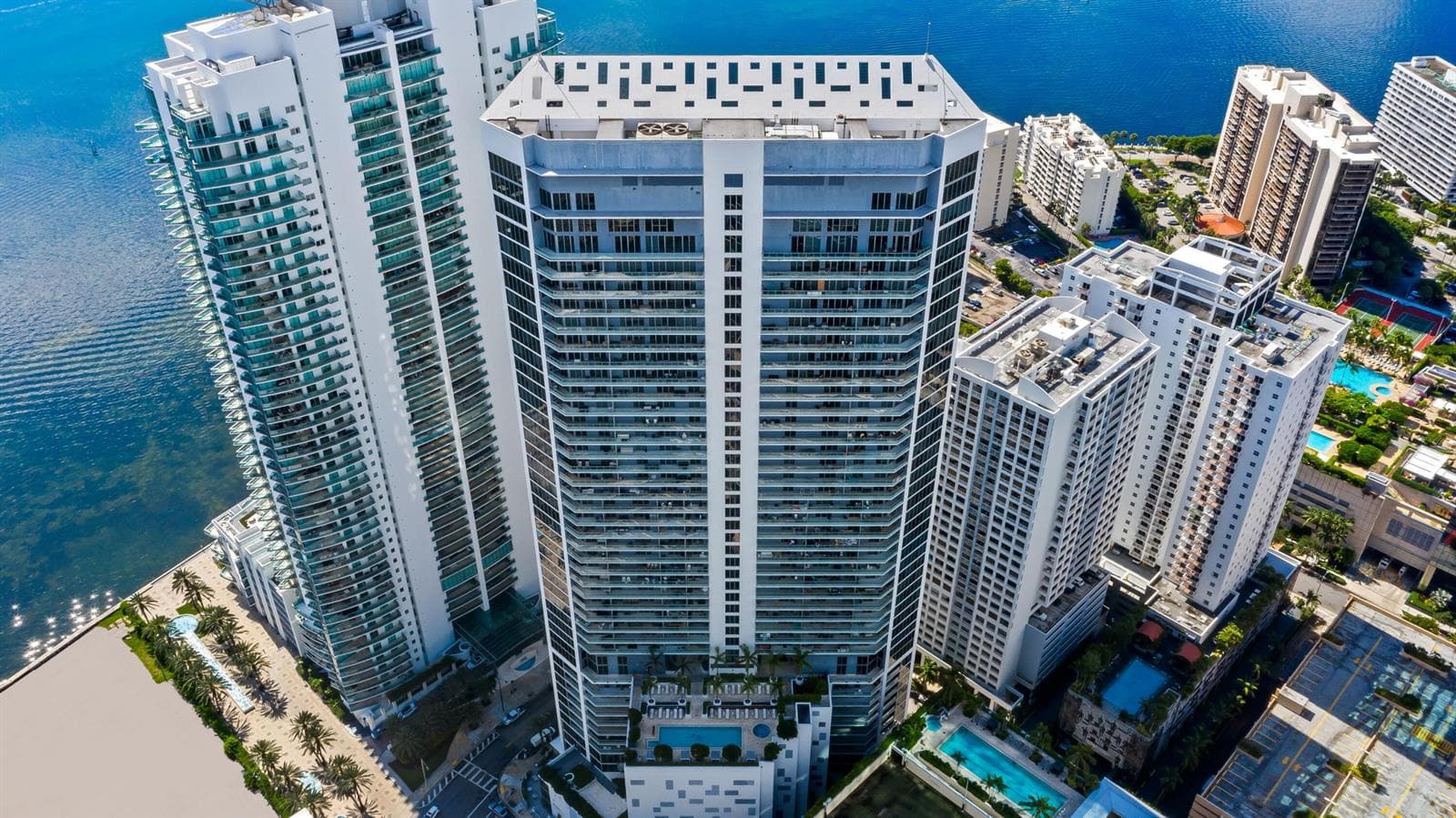1300 Brickell Bay Drive # 1005, Miami FL 33131 — 19