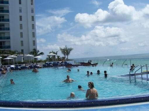 2301 Collins Ave # 1507, Miami Beach FL 33139 — 53