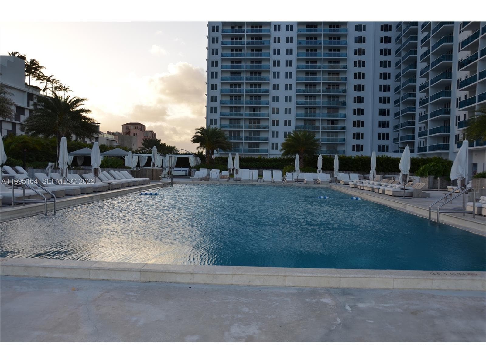 2301 Collins Ave # 1507, Miami Beach FL 33139 — 34