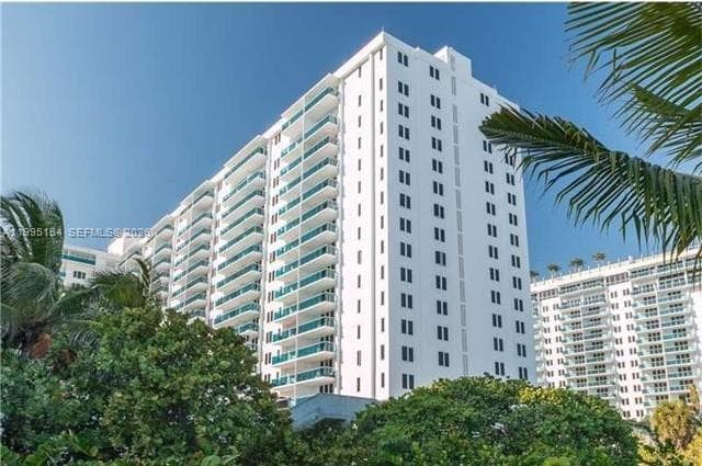 2301 Collins Ave # 1507, Miami Beach FL 33139 — 19