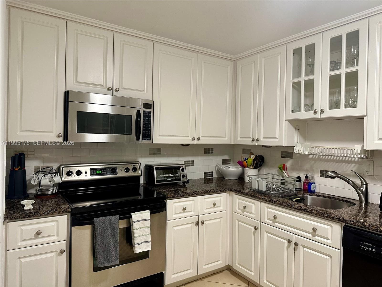100 Bayview Dr # 1405, Sunny Isles Beach FL 33160 — 14