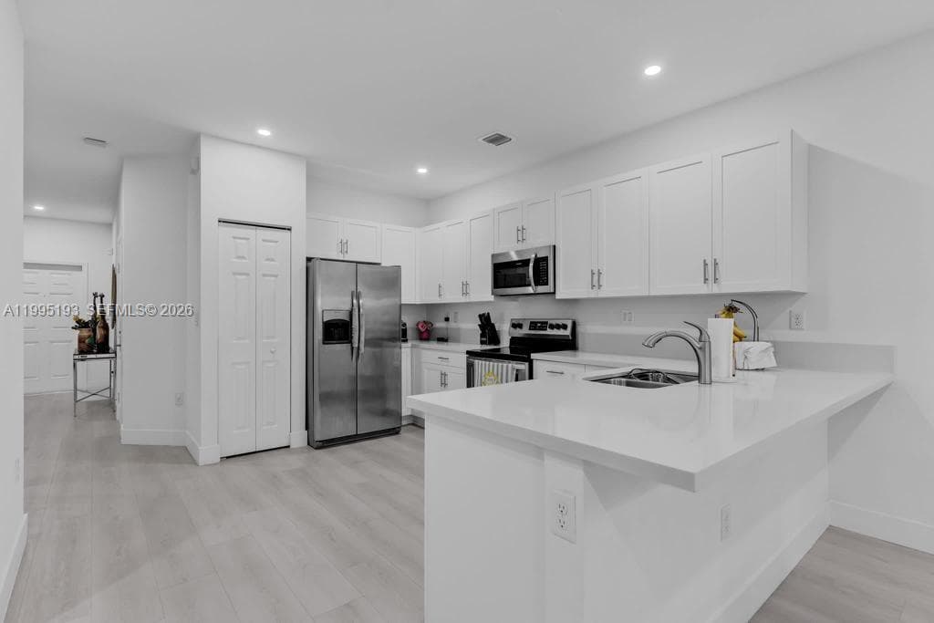 10254 SW 228th Terrace, Miami FL 33190 — 7