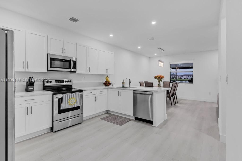 10254 SW 228th Terrace, Miami FL 33190 — 5