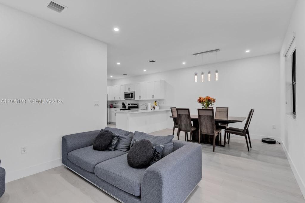 10254 SW 228th Terrace, Miami FL 33190 — 8