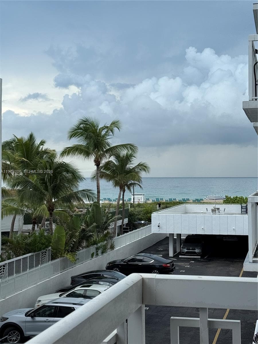 401 Ocean Dr # 324, Miami Beach FL 33139 — 15
