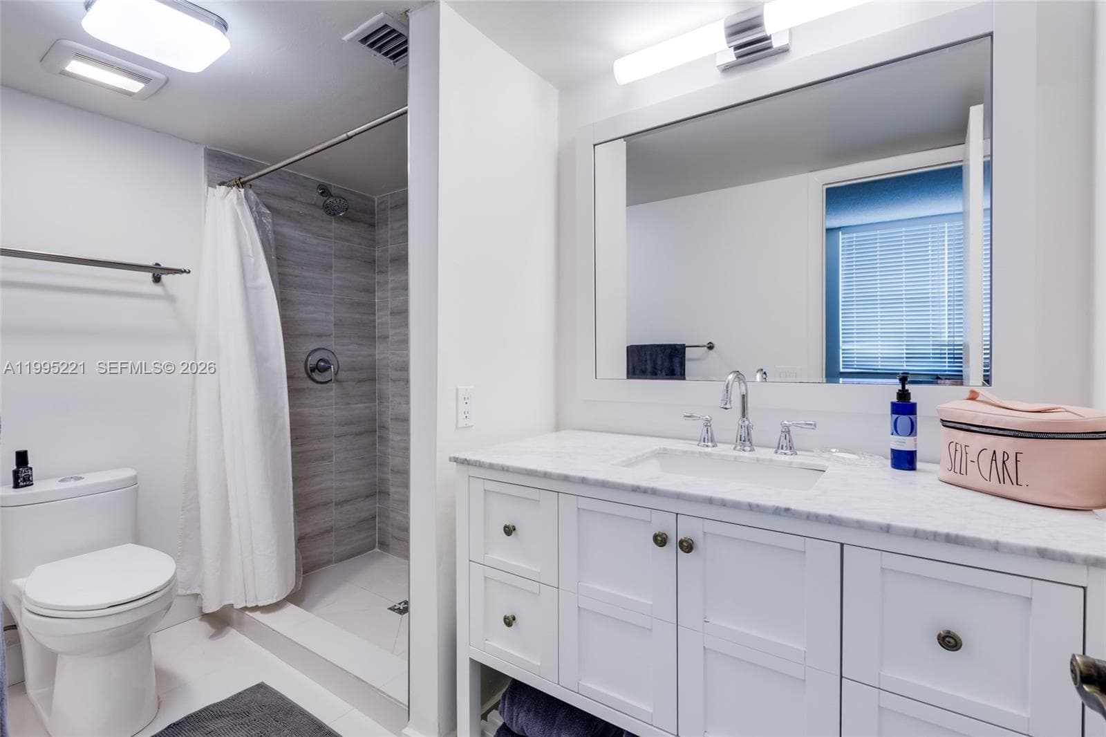 1651 NE 115th St # 28C, Miami FL 33181 — 22