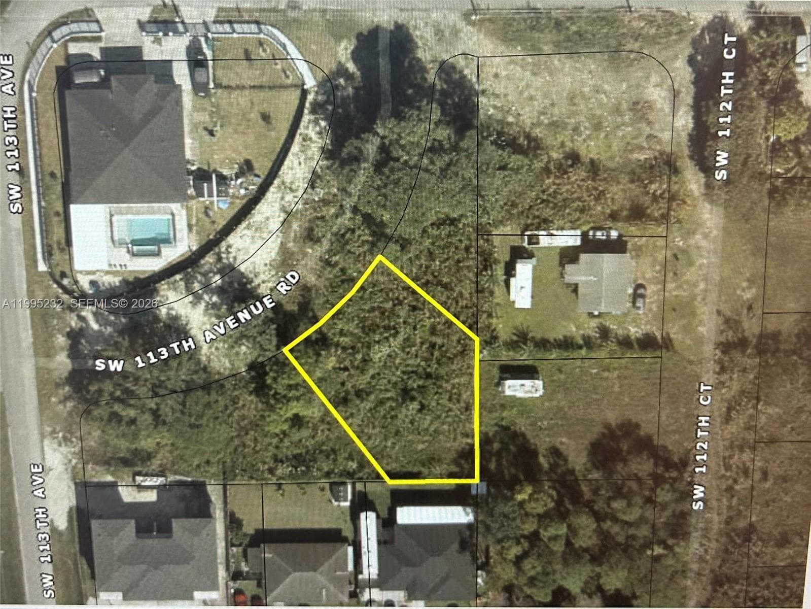 21820 Sw 112th Ct, Unincorporated Dade County FL 33170 — 1