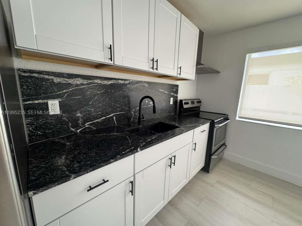 230 E 56th St # A, Hialeah FL 33013 — 17