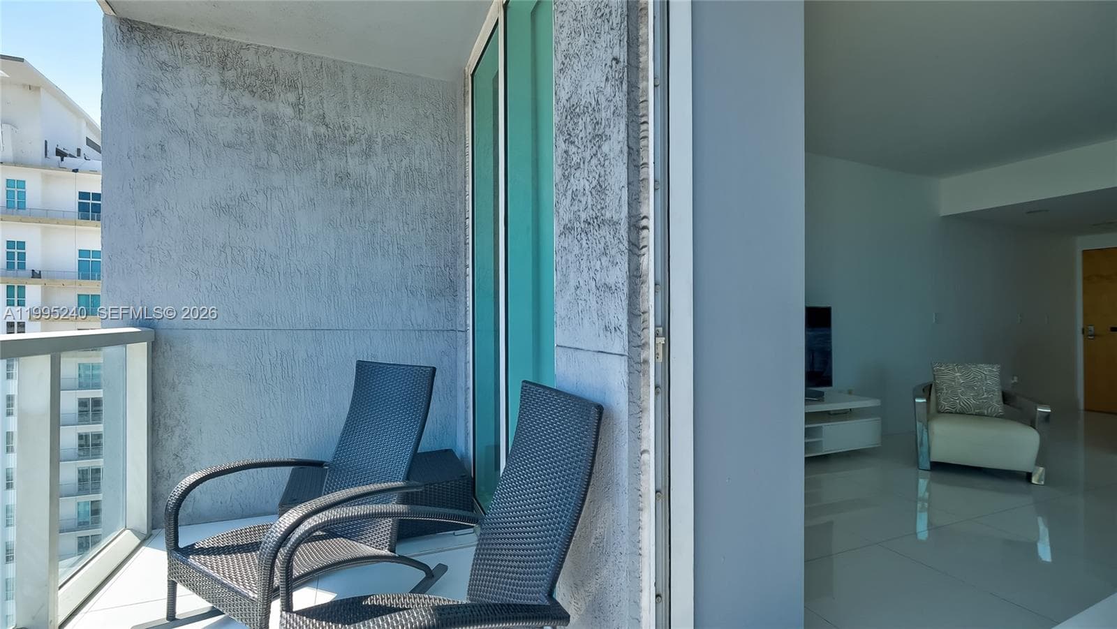253 NE 2nd St # 3509, Miami FL 33132 — 17