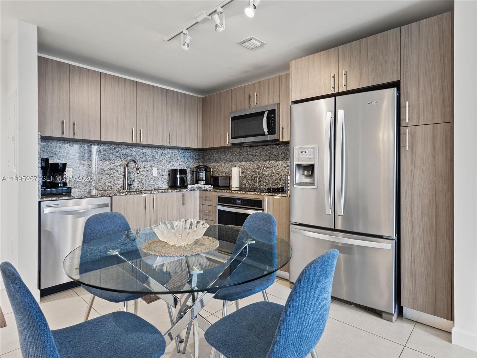 5350 NW 84th Ave # 614, Doral FL 33166 — 4
