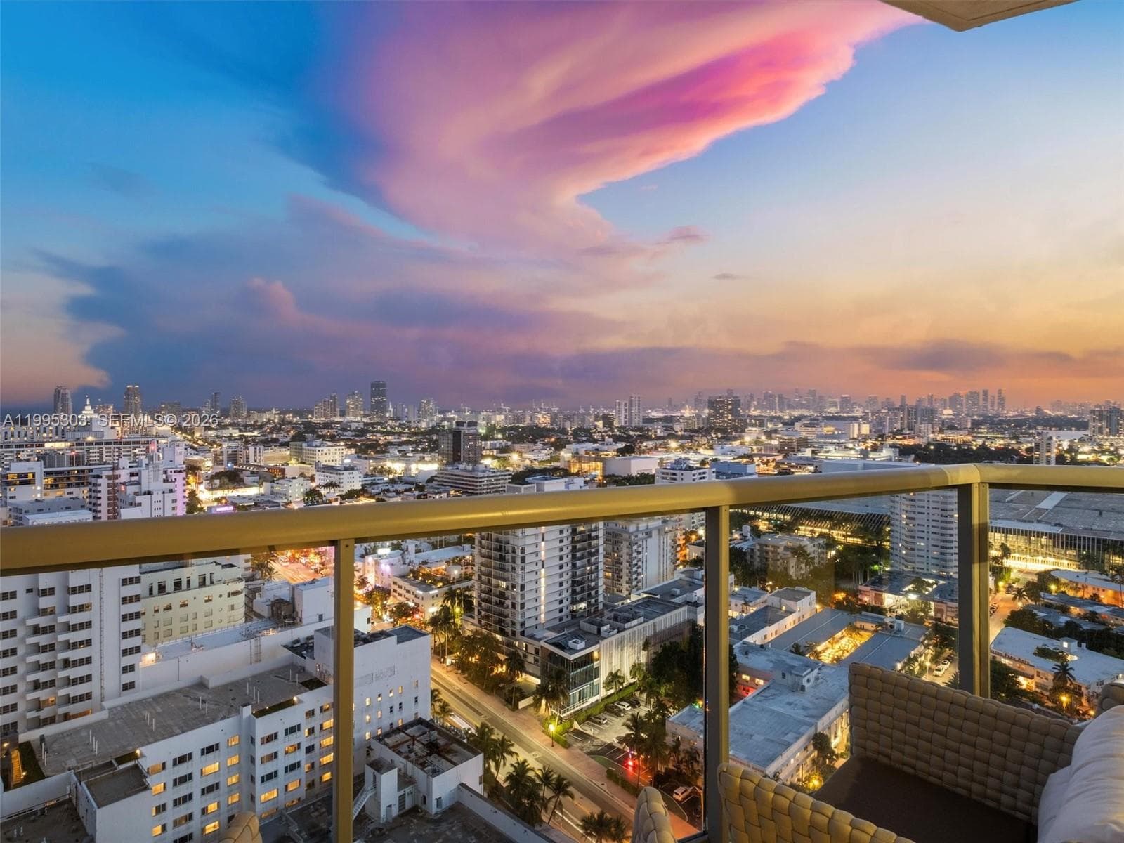 101 20th St # 3002, Miami Beach FL 33139 — 52