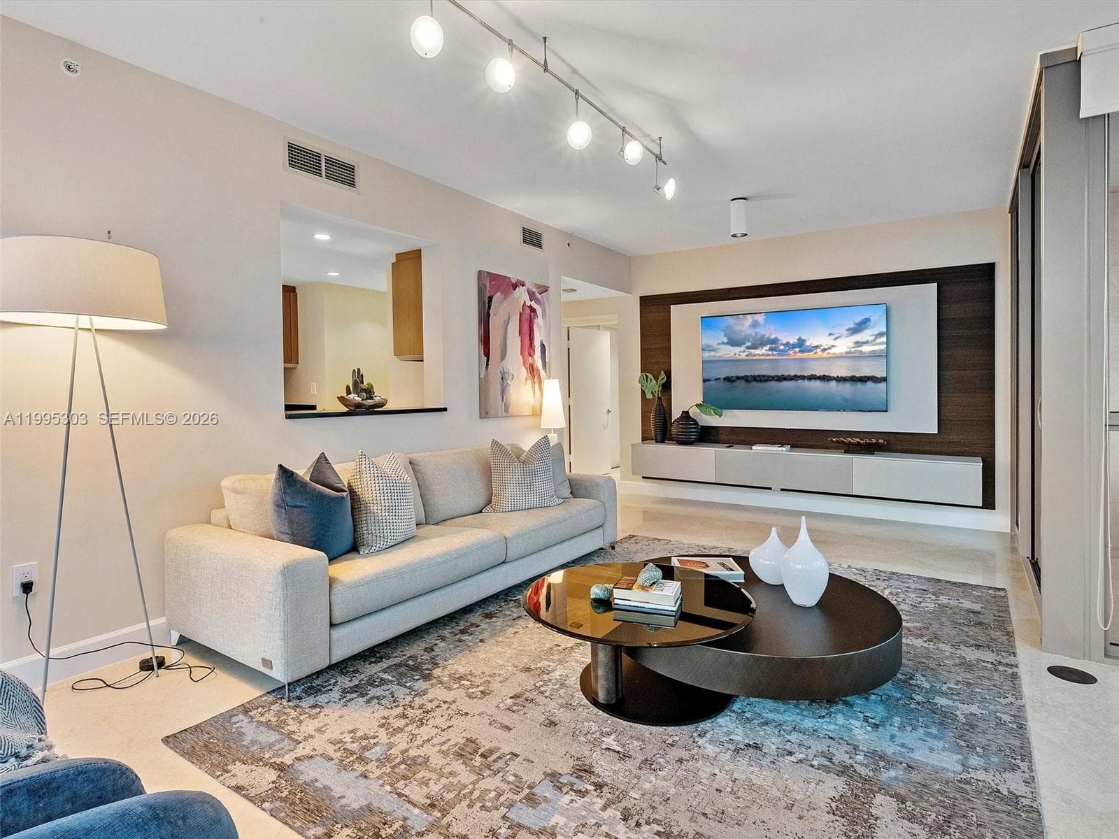 101 20th St # 3002, Miami Beach FL 33139 — 75