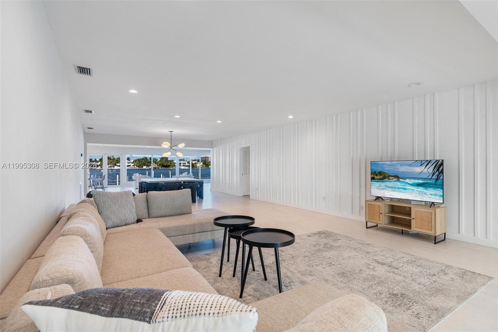 1055 Stillwater Dr, Miami Beach FL 33141 — 14