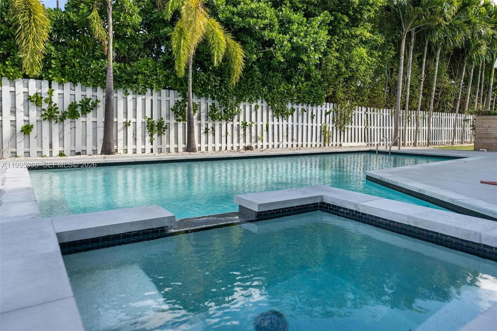 1055 Stillwater Dr, Miami Beach FL 33141 — 35