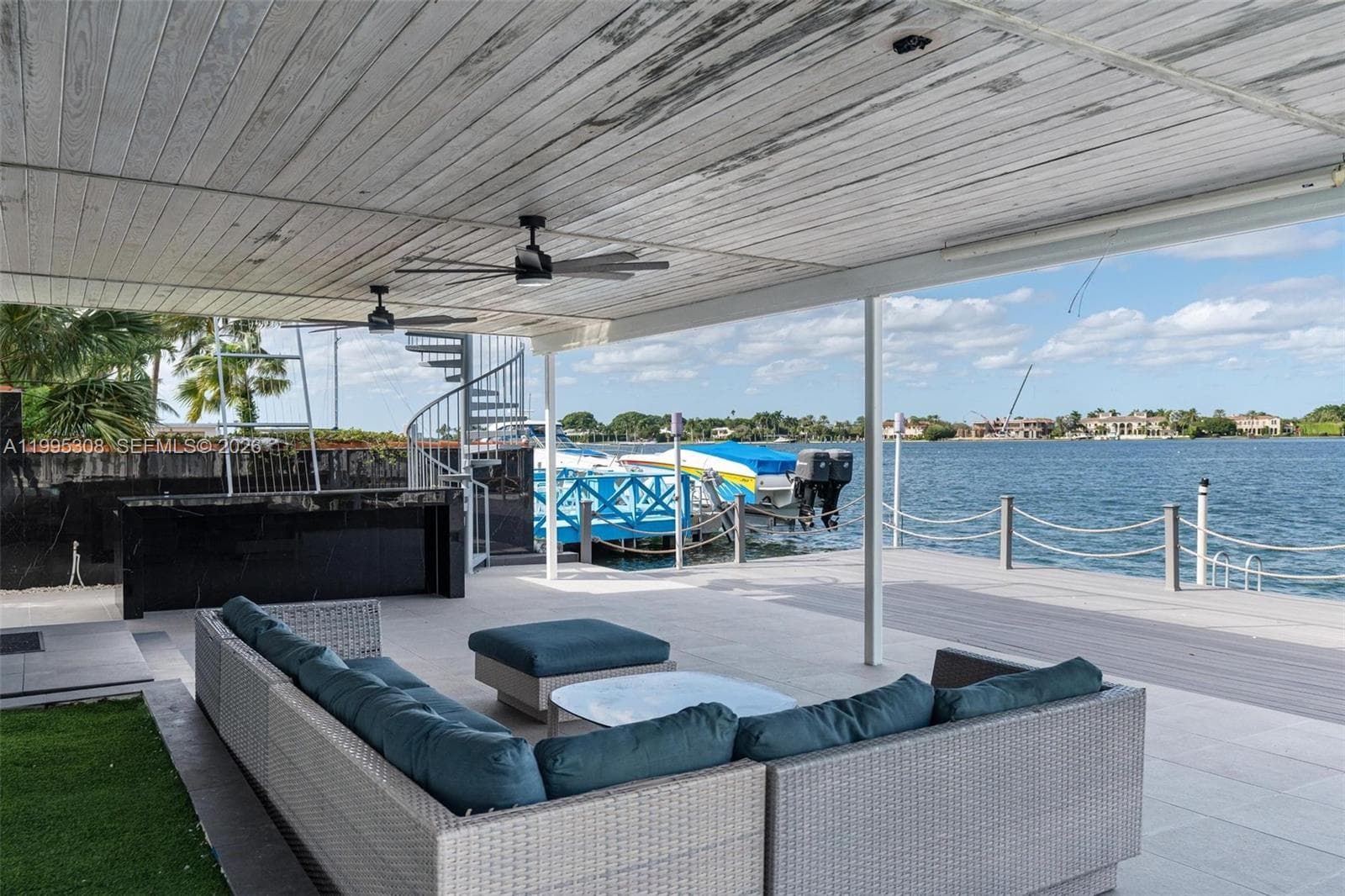 1055 Stillwater Dr, Miami Beach FL 33141 — 4