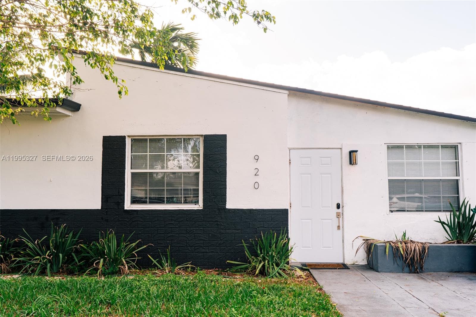 920 NW 84th St, Miami FL 33150 — 2