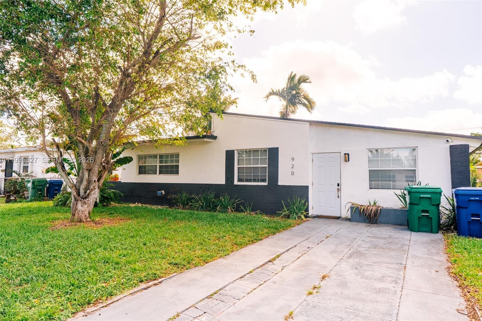 920 NW 84th St, Miami FL 33150 — 1