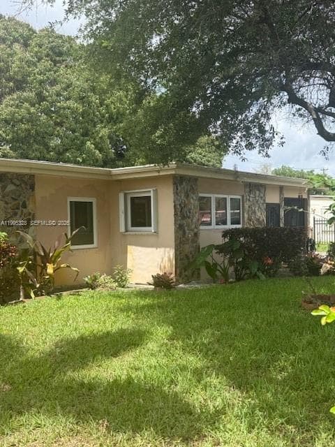 16300 NW 21st Ave, Miami Gardens FL 33054 — 2