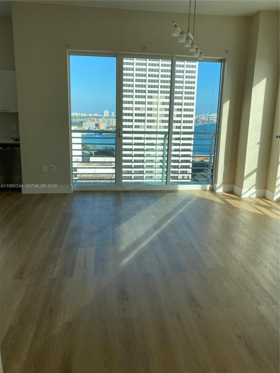 133 NE 2nd Ave # 2112, Miami FL 33132 — 7