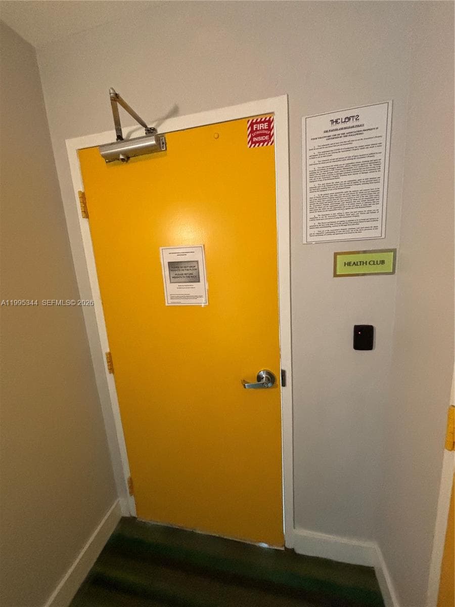 133 NE 2nd Ave # 2112, Miami FL 33132 — 32