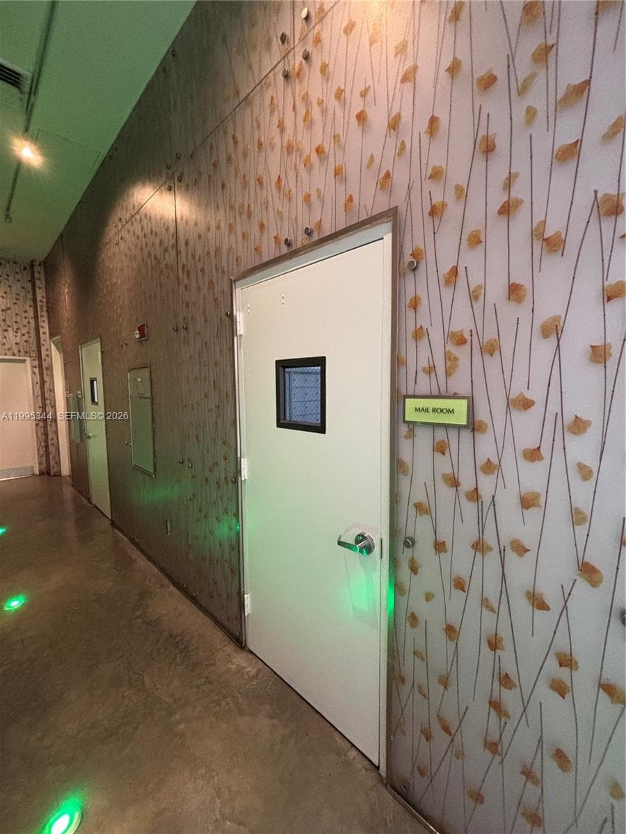 133 NE 2nd Ave # 2112, Miami FL 33132 — 34