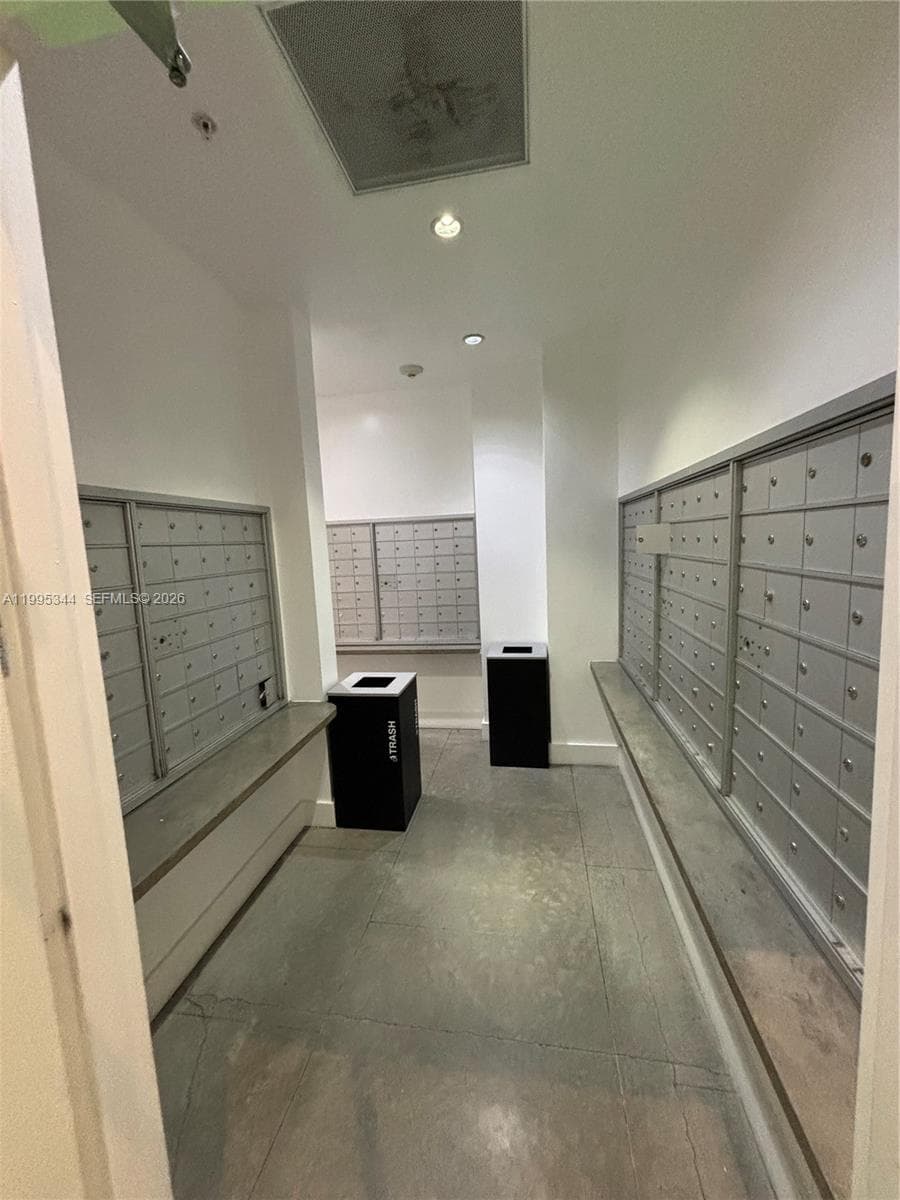 133 NE 2nd Ave # 2112, Miami FL 33132 — 33