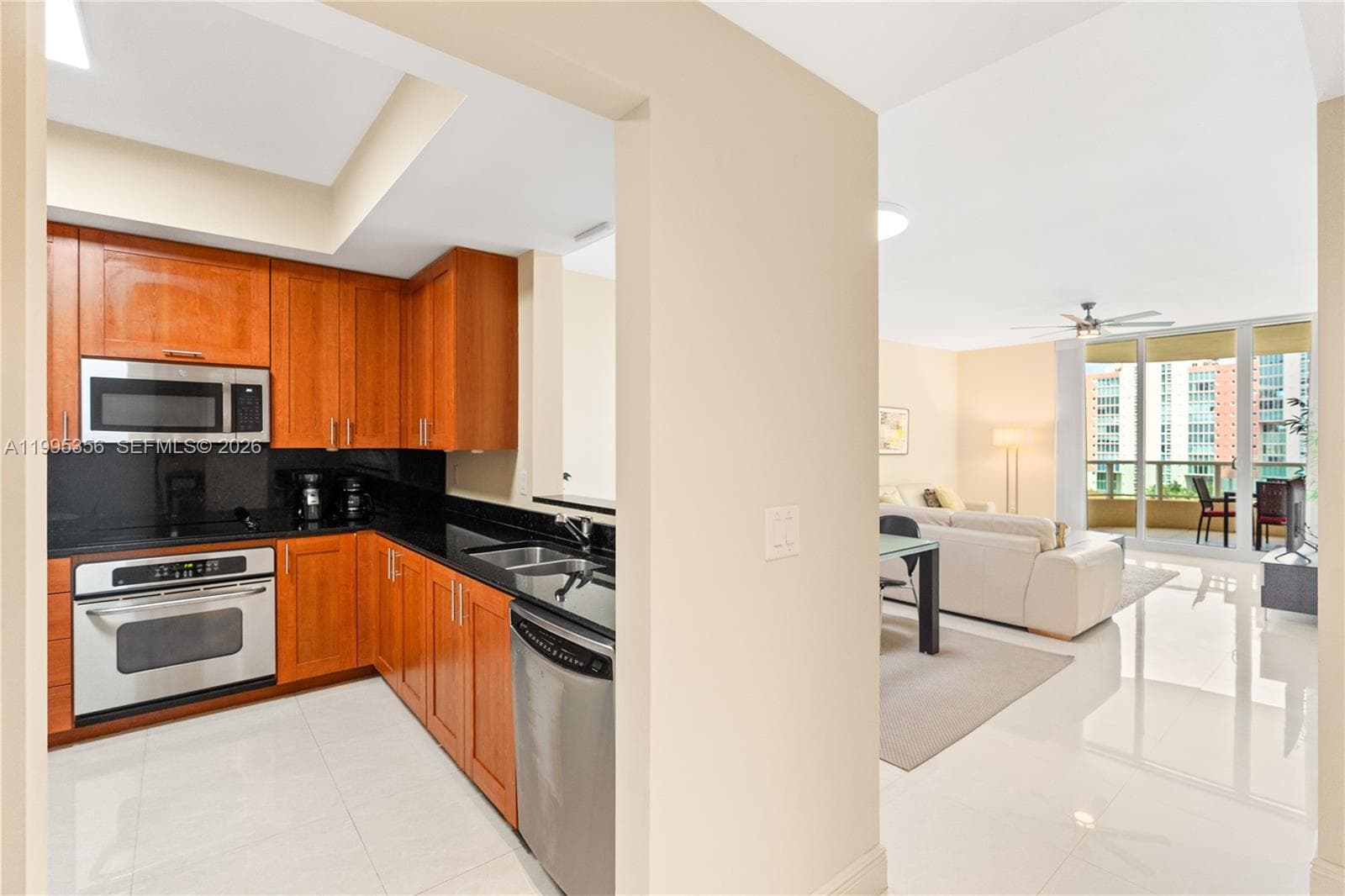 3340 NE 190th St # 1004, Aventura FL 33180 — 9