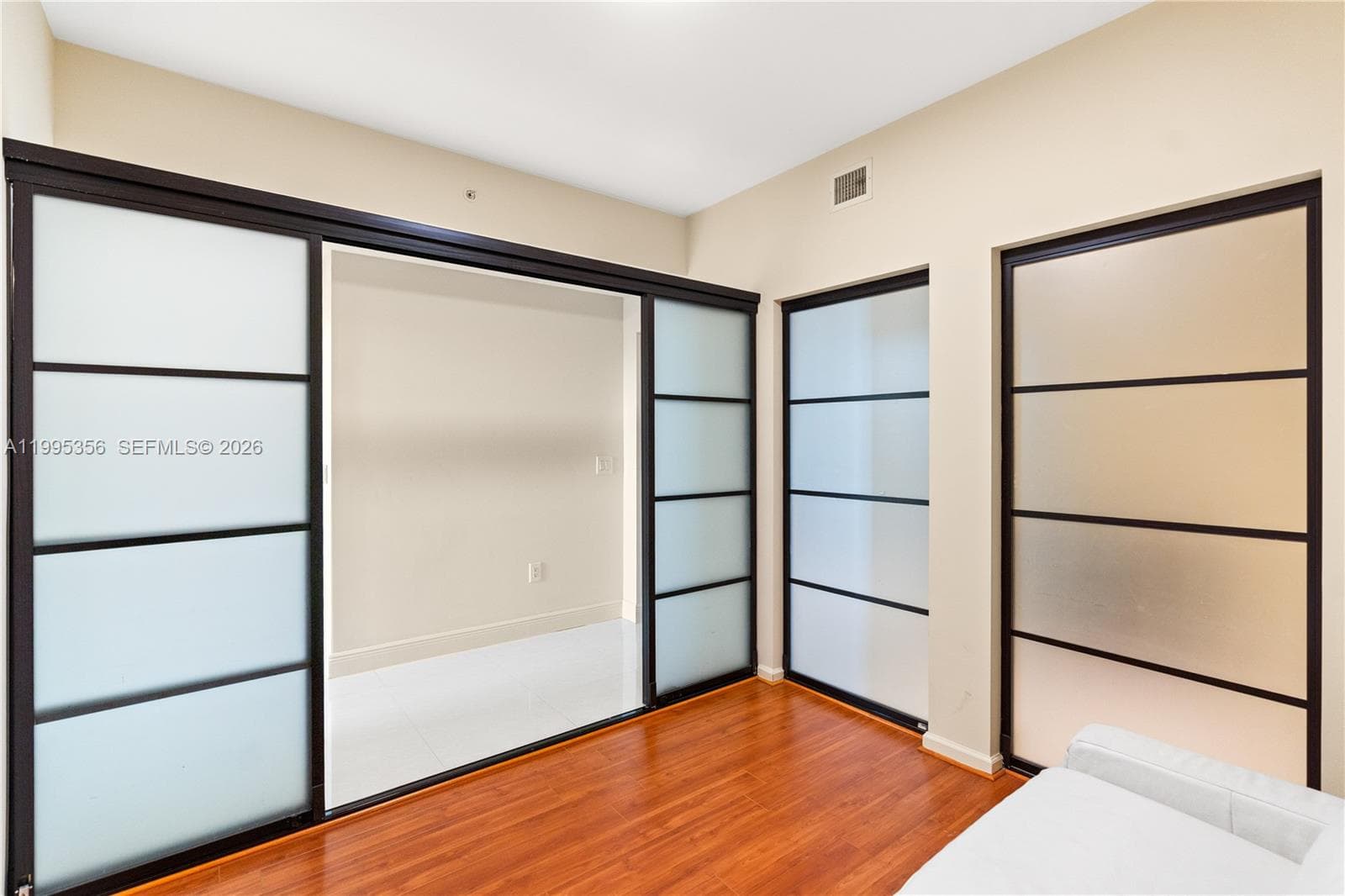 3340 NE 190th St # 1004, Aventura FL 33180 — 24