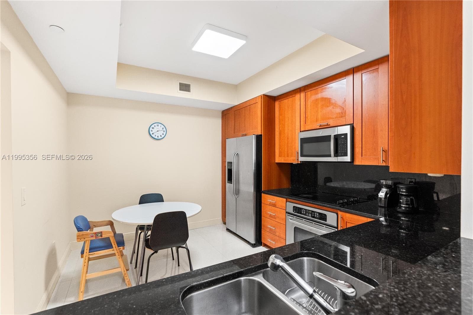 3340 NE 190th St # 1004, Aventura FL 33180 — 8