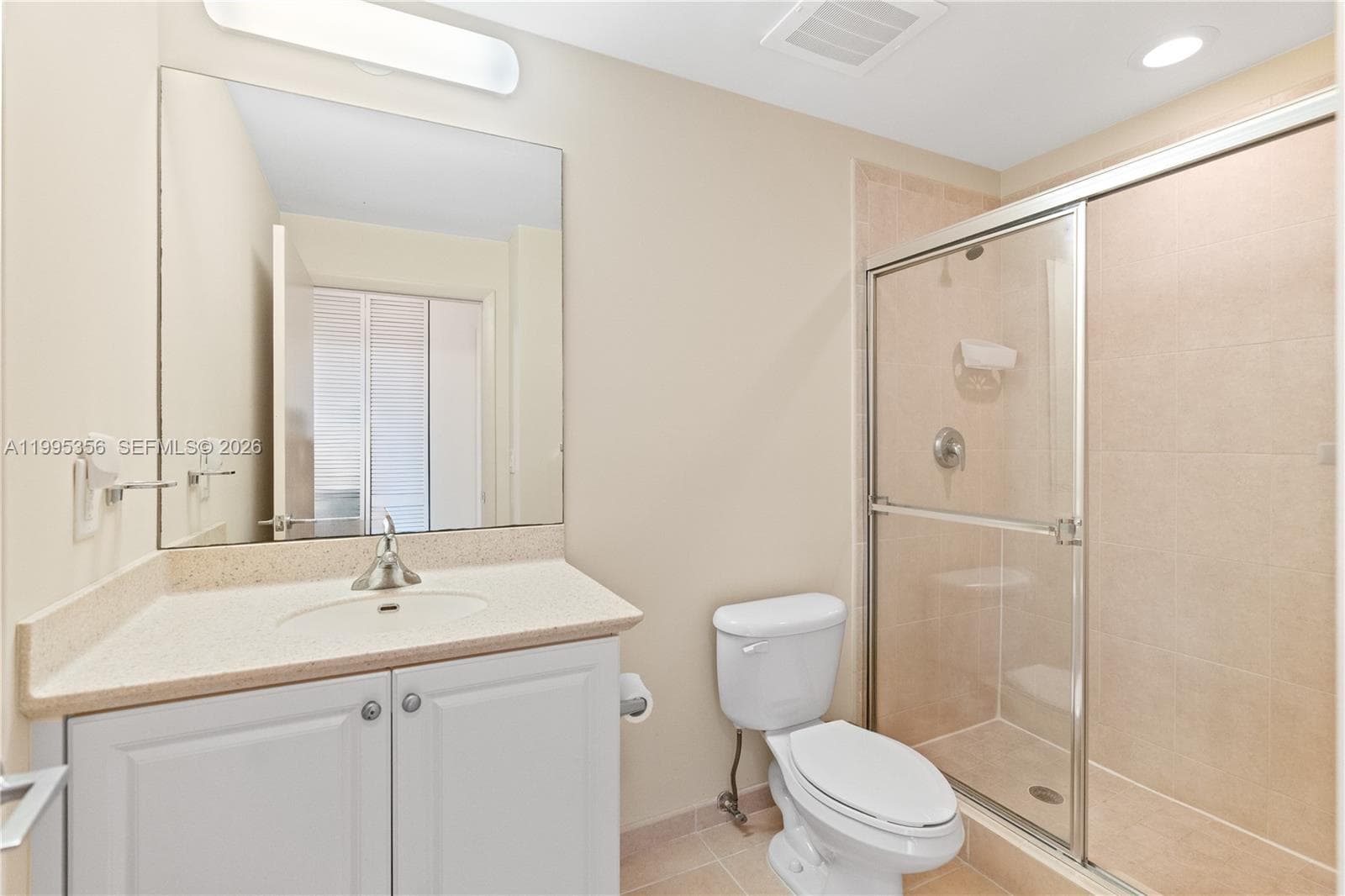 3340 NE 190th St # 1004, Aventura FL 33180 — 25