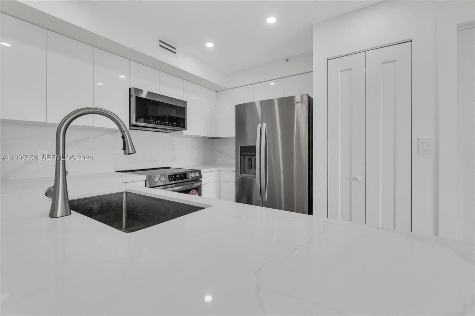 1155 Brickell Bay Dr # 2308, Miami FL 33131 — 2