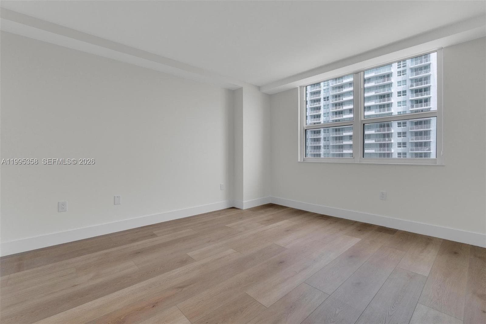 1155 Brickell Bay Dr # 2308, Miami FL 33131 — 29