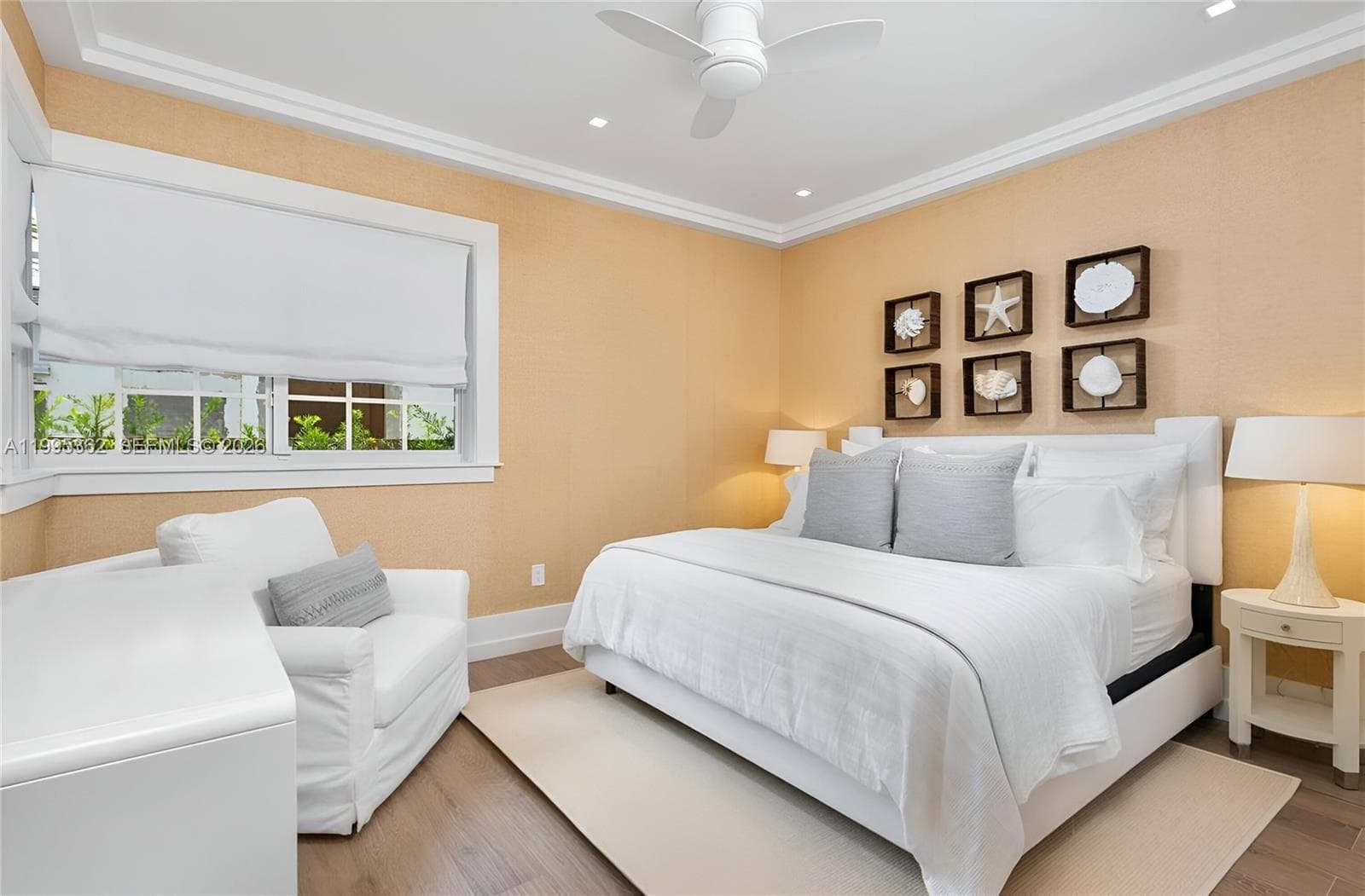 2575 Pine Tree Dr, Miami Beach FL 33140 — 13