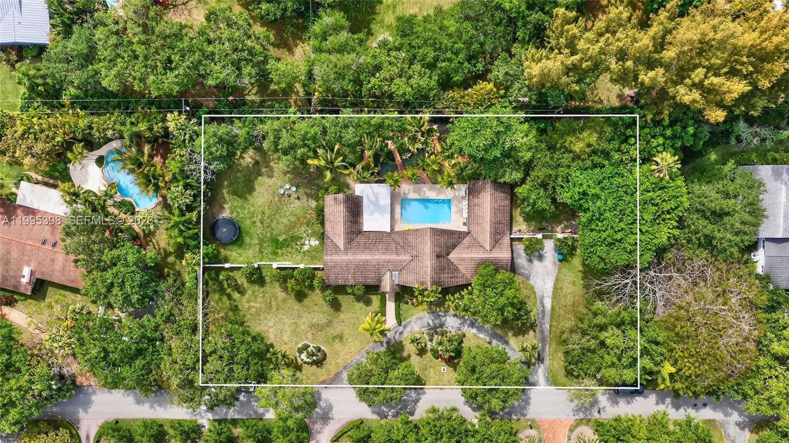12330 Pine Needle Ln, Pinecrest FL 33156 — 42