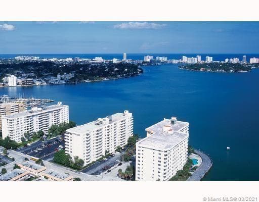 7501 E Treasure Dr # 8A, North Bay Village FL 33141 — 2