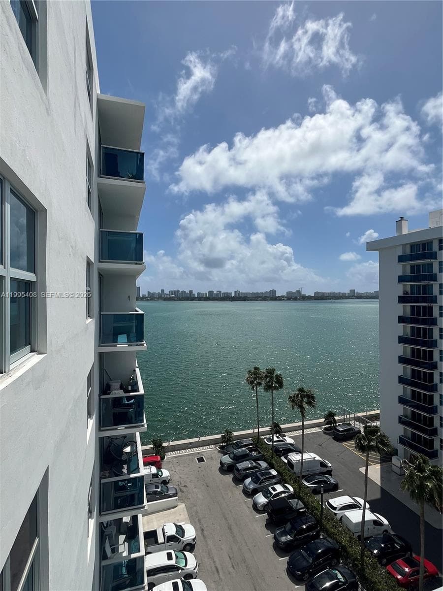 7501 E Treasure Dr # 8A, North Bay Village FL 33141 — 12