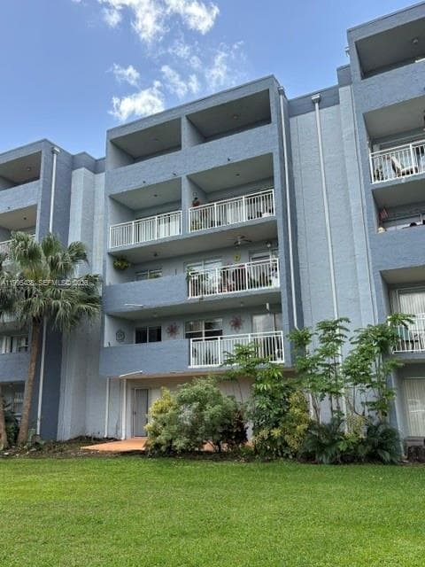 9351 Fontainebleau Blvd # B105, Miami FL 33172 — 2