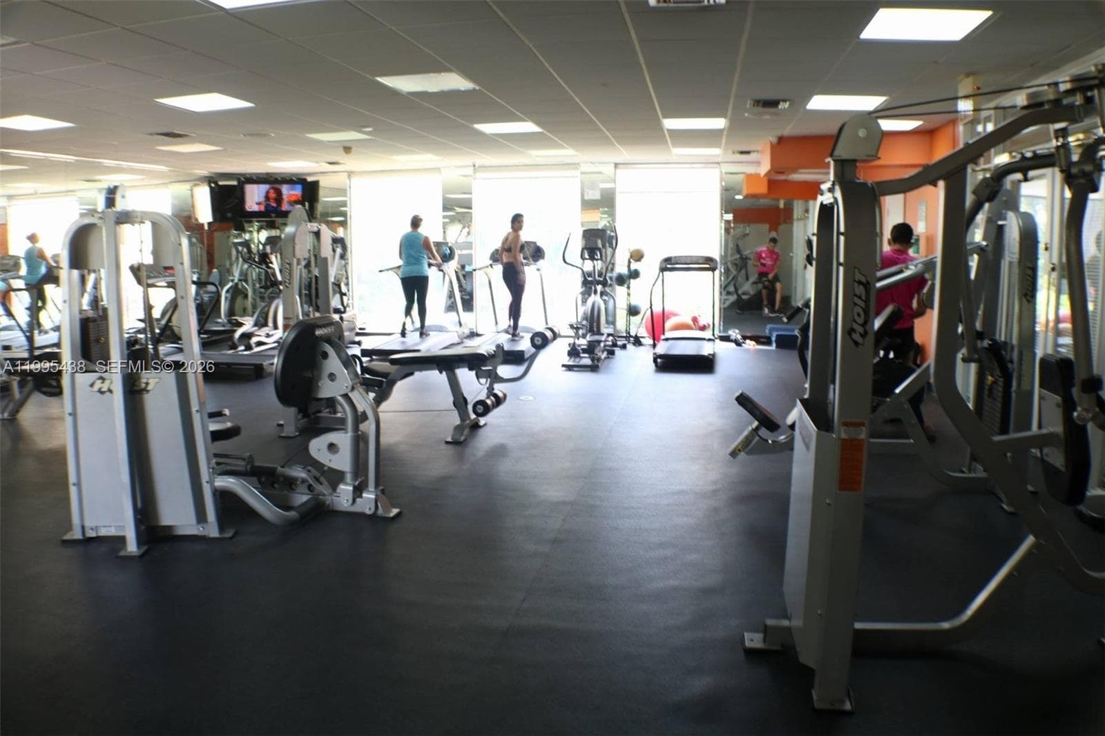 9351 Fontainebleau Blvd # B105, Miami FL 33172 — 21