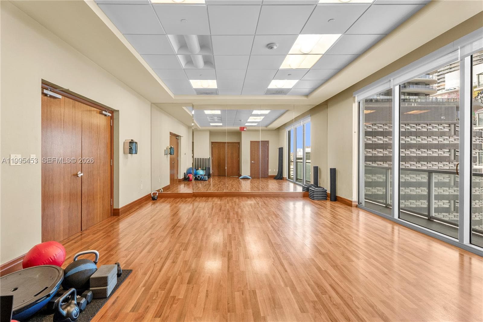 1060 Brickell Ave # 2117, Miami FL 33131 — 19